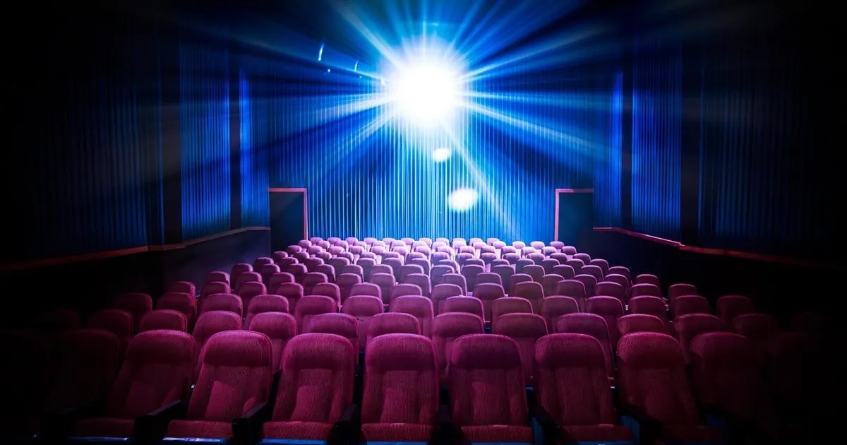 Le CNC interdit l'IA comme auteur dans le cinéma