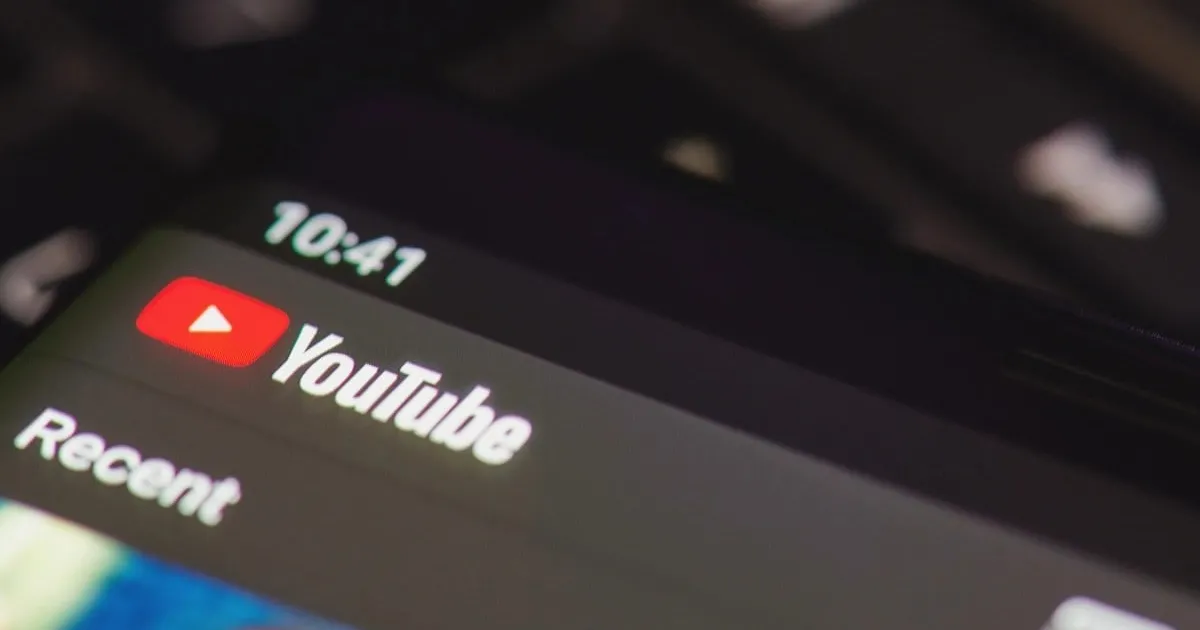 YouTube détecte automatiquement les vidéos générées par IA