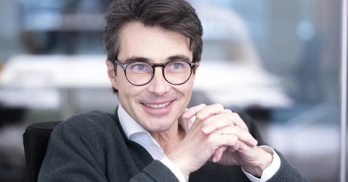 L'IA : entre licenciements et burn-out au travail