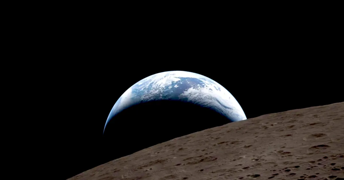 Artemis II : une photo historique de la Lune par iPhone