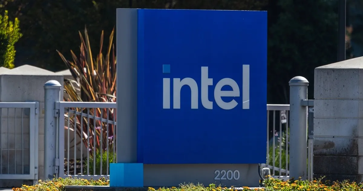 Intel rejoint Terafab : le projet pharaonique d'Elon Musk